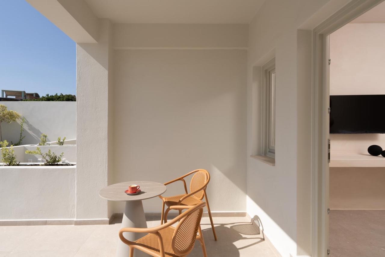 Acanthus Oia-Private Hot Tub Suites Εξωτερικό φωτογραφία